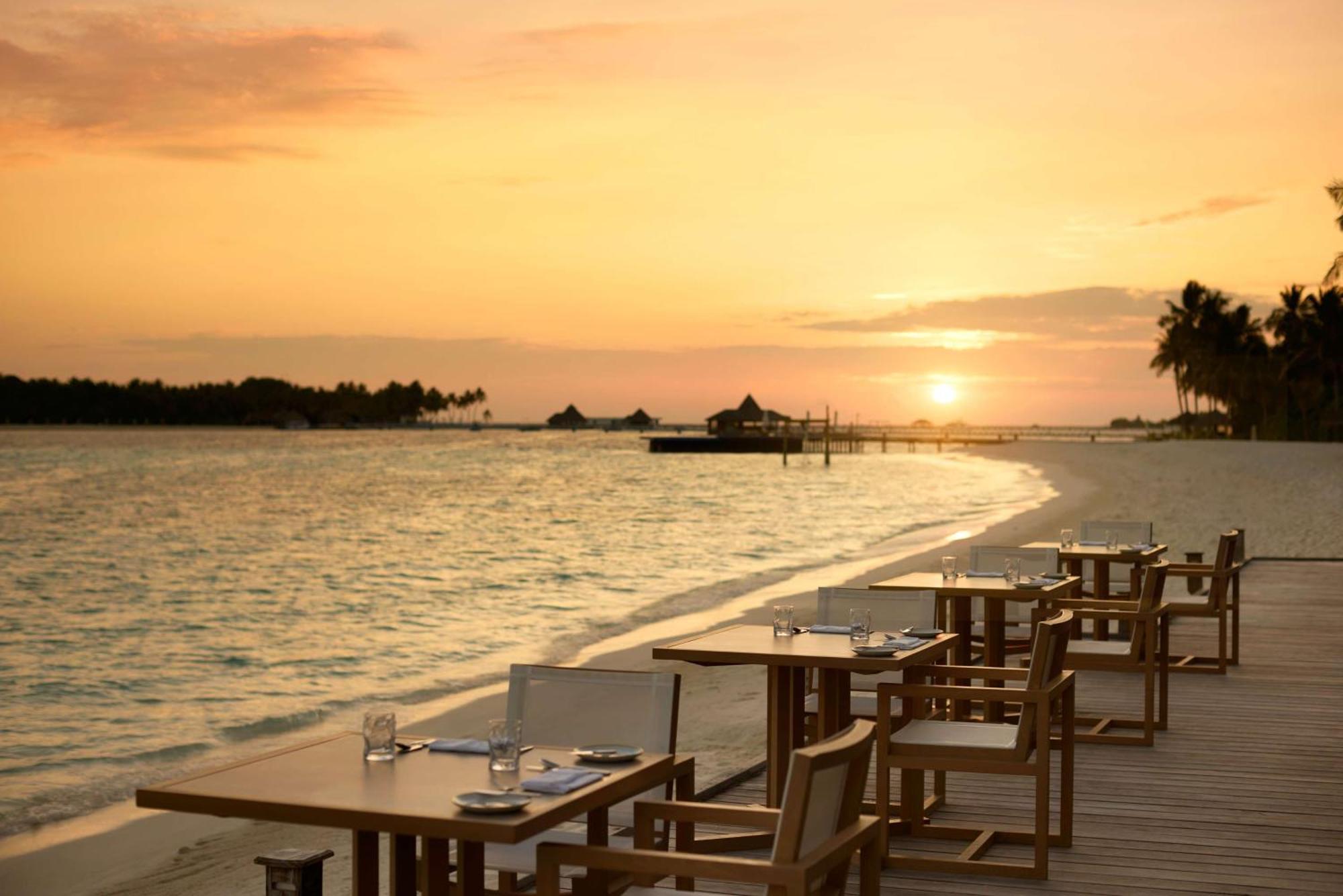 Conrad Maldives 5*