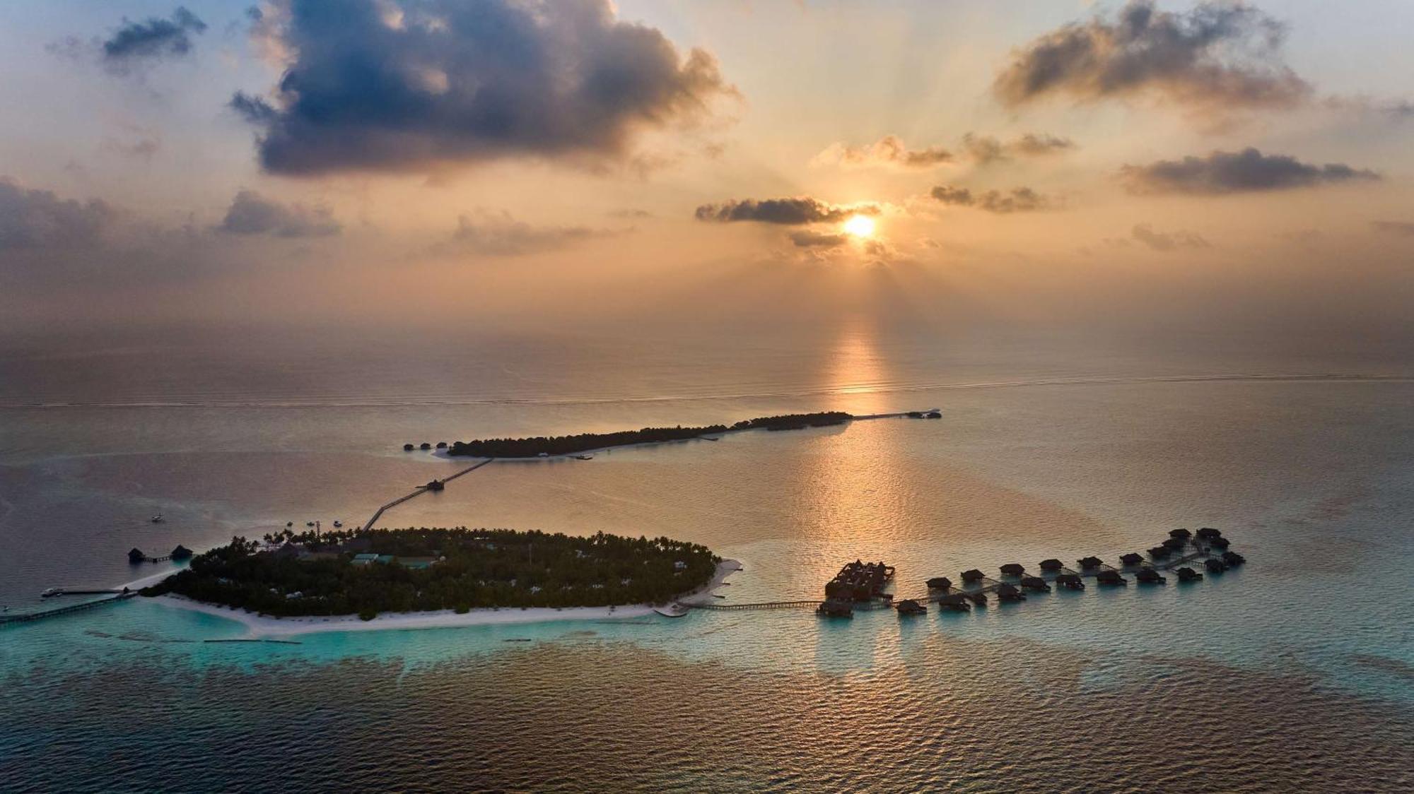 Conrad Maldives Resort 5*