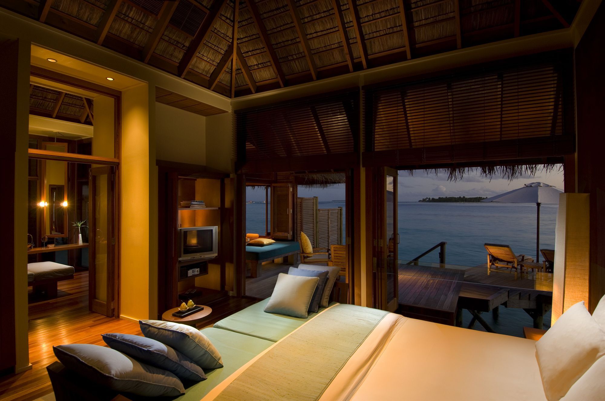 Conrad Maldives 5*